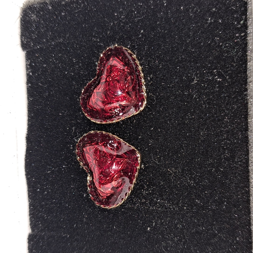 Avon Puffed Red Hearts Afire Pierced Earrings